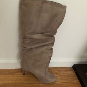 Slouchy boots